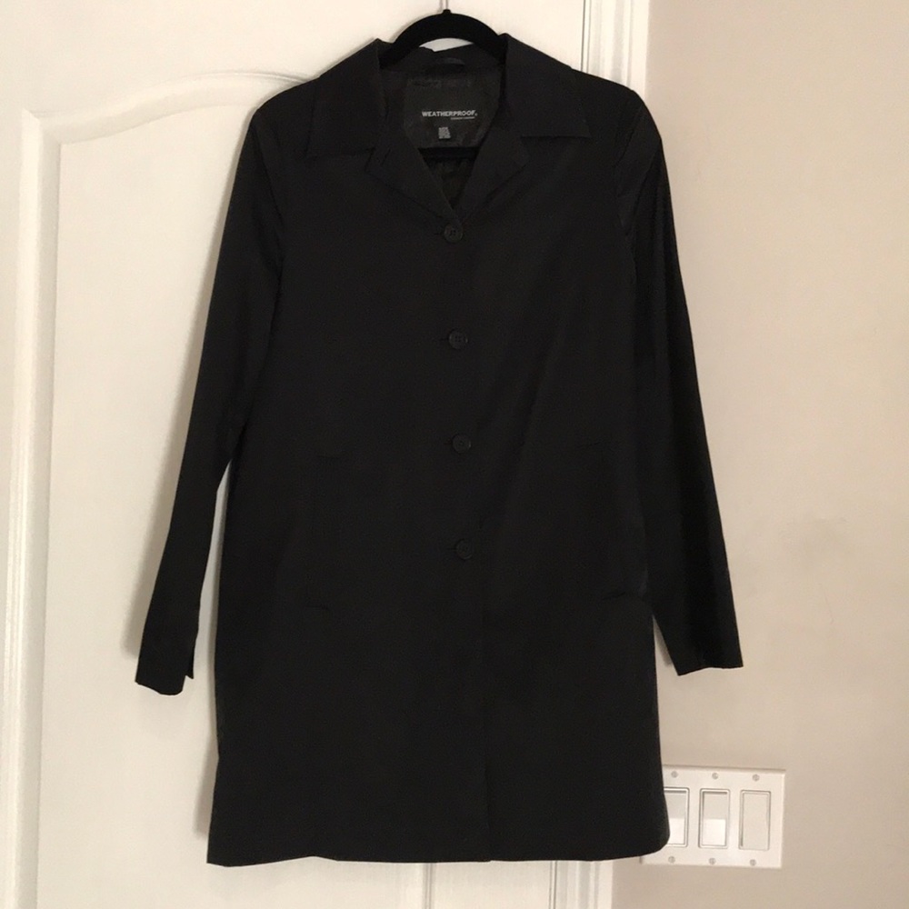 Weatherproof rain jacket